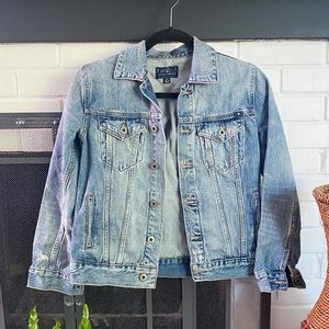 Lucky Brand Classic Light Wash Denim Jacket